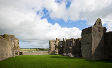 Roscommon, in the province of Connaught, north-central Ireland