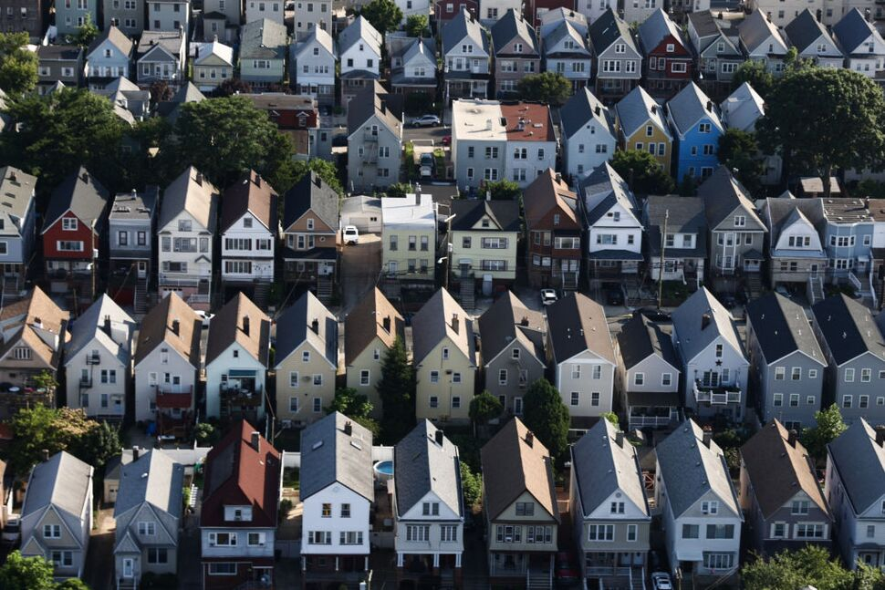 Home Sales Fall 5.9% in March as Mortgage Rates Remain High